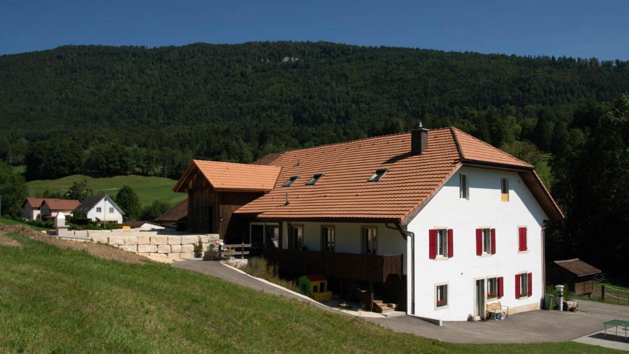 Gites Gorevirat Corcelles  Экстерьер фото