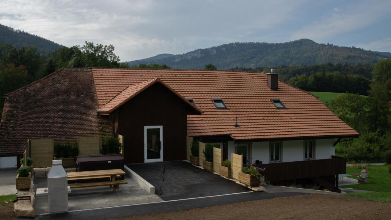 Gites Gorevirat Corcelles  Экстерьер фото